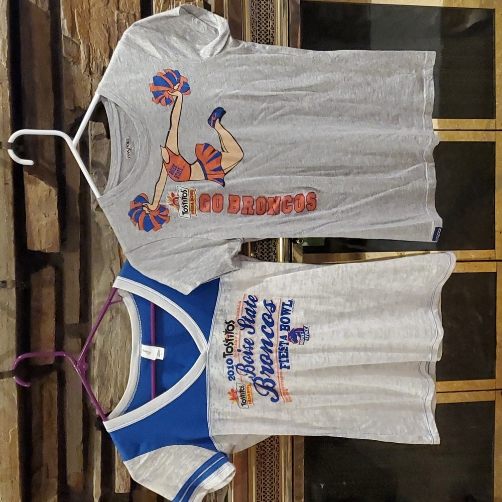 JanSport BSU 2 T-shirts Bundle Boise State University Broncos Fiesta Bowl 💥